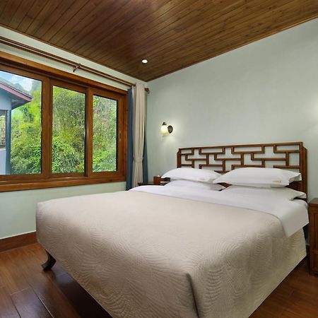 מלון Yangshuo Mountain Retreat מראה חיצוני תמונה