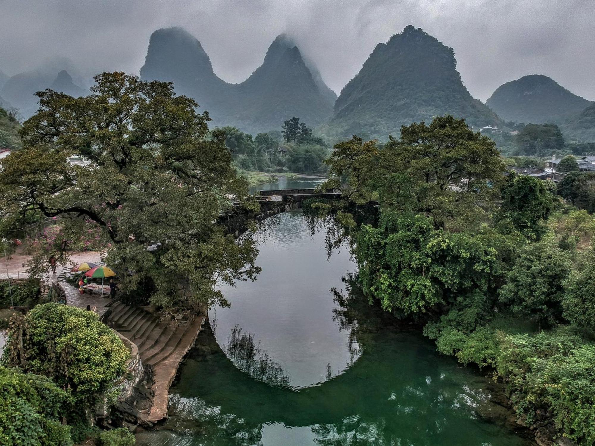 מלון Yangshuo Mountain Retreat מראה חיצוני תמונה